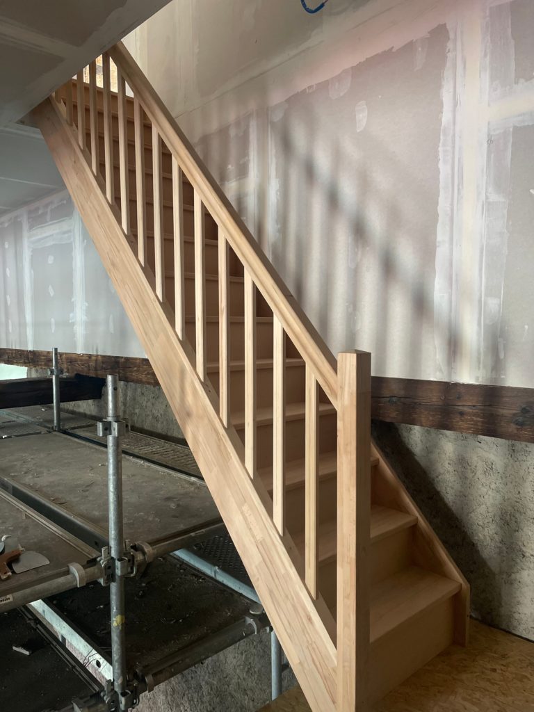 AN Rénovation - placo avec pose escalier